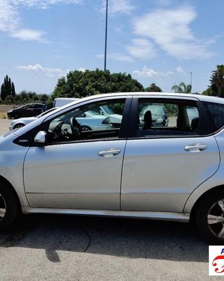 MERCEDES CLASSE A W169 A 160 95CV ricambi -