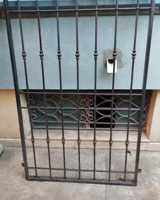 inferriata fissa in ferro 