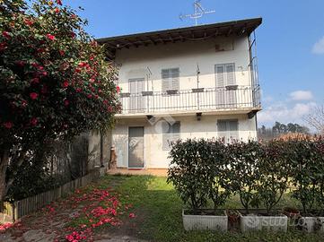CASA INDIPENDENTE A VARALLO POMBIA