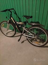 MTB doppio ammortizzatori 