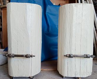 sgabelli in legno massello con appoggiapiedi