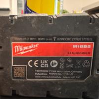 Batterie e Carica batterie Milwaukee