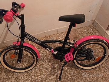 bicicletta b-twin Decathlon da 16 pollici