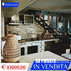 Su 2 livelli/ centro storico fossano
