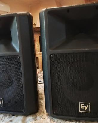 coppia casse attive electrovoice sx200A
