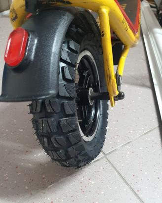 Monopattino Ducati Scrambler