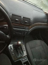 BMW 320 station wagon 2001 E46