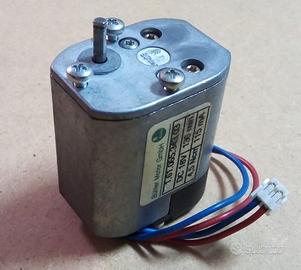 Motorino in c.c.(cc) con motoriduttore