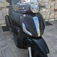 Piaggio Beverly 300