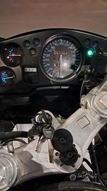 CBR 1100XX SUPERBLACKBIRD