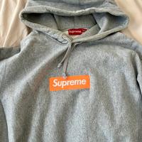 Felpa Supreme con cappuccio