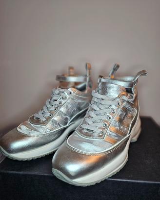 Sneakers Hogan by Karl Lagerfeld