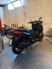 Scooter  Xmax 300