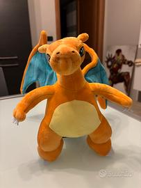 Peluche pokemon Charizard