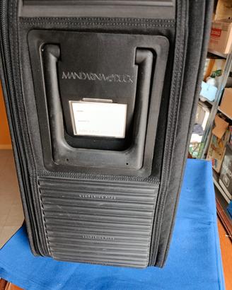 Valigia marca Mandarina Duck 