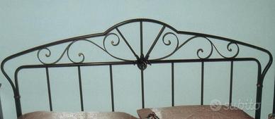 Letto in ferro battuto completo di rete metallica