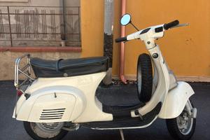 Piaggio Vespa 50 Special