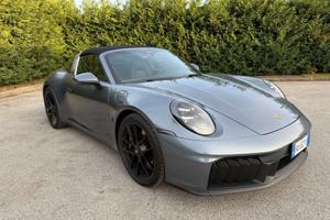 Porsche 992 Targa 911 3.6 4 GTS IVA ESPOSTA