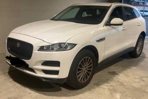 Jaguar F-Pace 2.0 D 180 CV Prestige