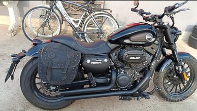 Keeway Benda 302 special edition black