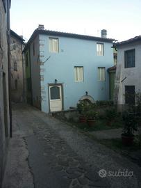 Casa ristrutturata ed arredata