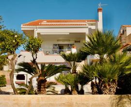 Marina di Ragusa - Villa con vista mare