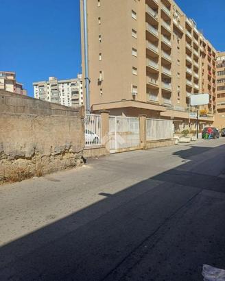 POSTO AUTO A PALERMO
