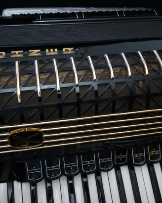 Fisarmonica HOHNER modello  Atlantic IV 120 bassi