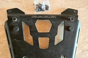 Piastra bauletto GIVI TREKKER