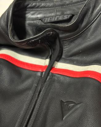 Giubbotto in pelle Dainese con protezioni