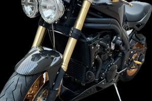 TRIUMPH SPEED TRIPLE  1050 