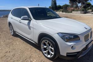 Bmw x1 18d interni pelle cambio automatico