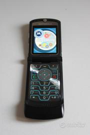 TELEFONO CELLULARE Motorola Razr V3 usato funziona
