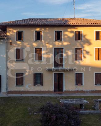 Rustico/Casale/Corte Fontanafredda [834VRG]