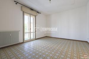 QUADRILOCALE CON INGRESSO INDIPENDENTE LIBERO SUBI