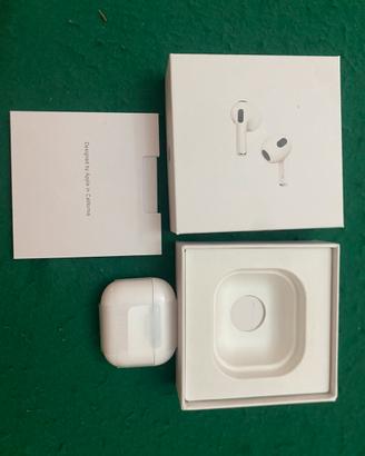 Airpods 3ª generazione magsafe