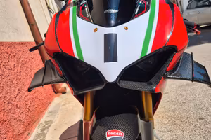 ducati panigale v4s temignoni full carbonio