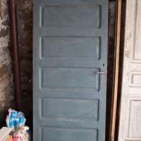 Antica porta sarda  castagno 176 x 76