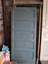 Antica porta sarda  castagno 176 x 76