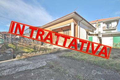 VILLA SINGOLA A LIVORNO FERRARIS