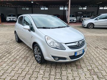 Opel Corsa 1.2 benzina 5 porte