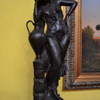 Statua in bronzo Rebecca XX secolo