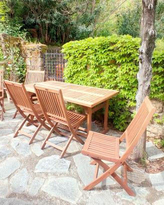 Tavolo da esterno con 6 sedie