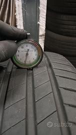 pneumatici 235 50 R19 e 285 35 R20