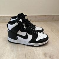 NIKE DUNK PANDA