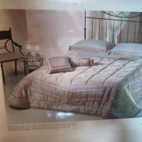 Trapunta Patrizia collezioni (mod. Alba)+2 cuscini