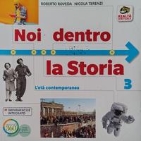 NOI DENTRO LA STORIA 9788869105609
