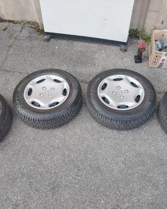Cerchi e Gomme Peugeot 106