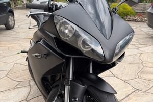 Yamaha yzf r1 2008