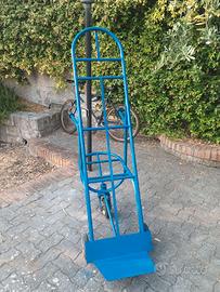 Carrello a tre ruote mercato frutta